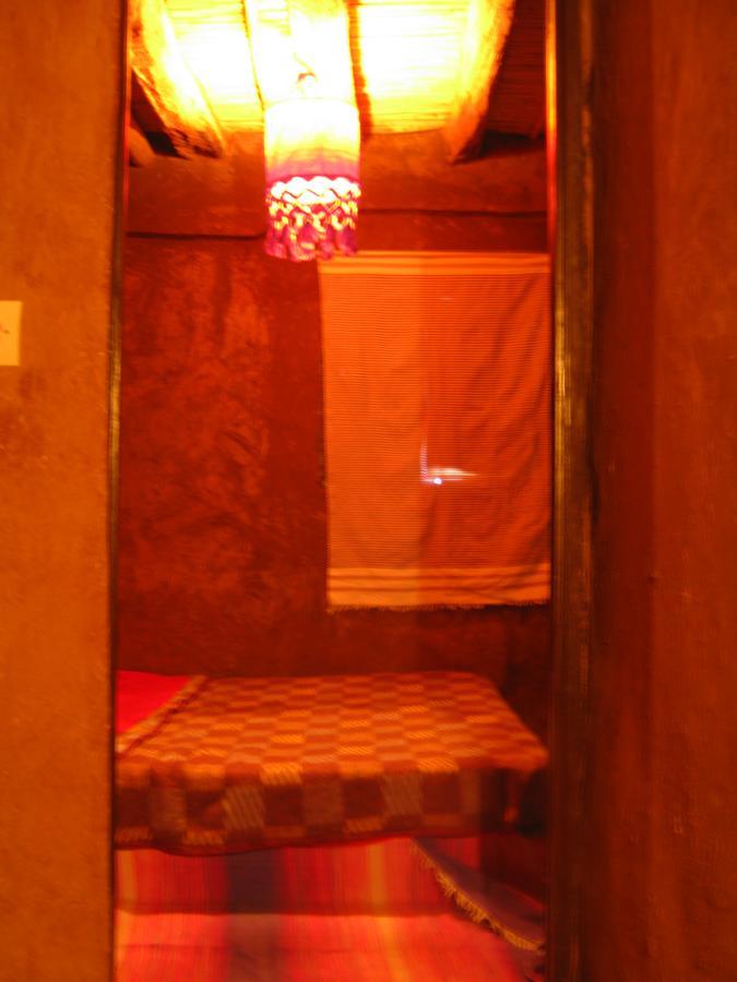 Auberge Toda Kasbah Tinfou Zaouia de Sidi el Mokhtar Ben Ali Esterno foto